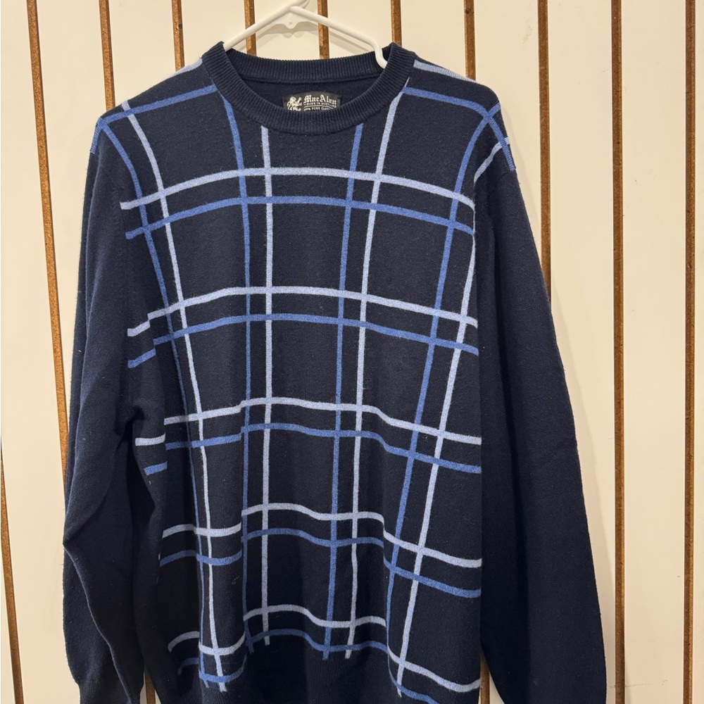 MacAlan 100% pure cashmere sweater made in Scotland.